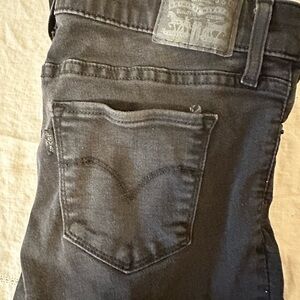 Levi's Women's Skinny Jeans - Dark Gray